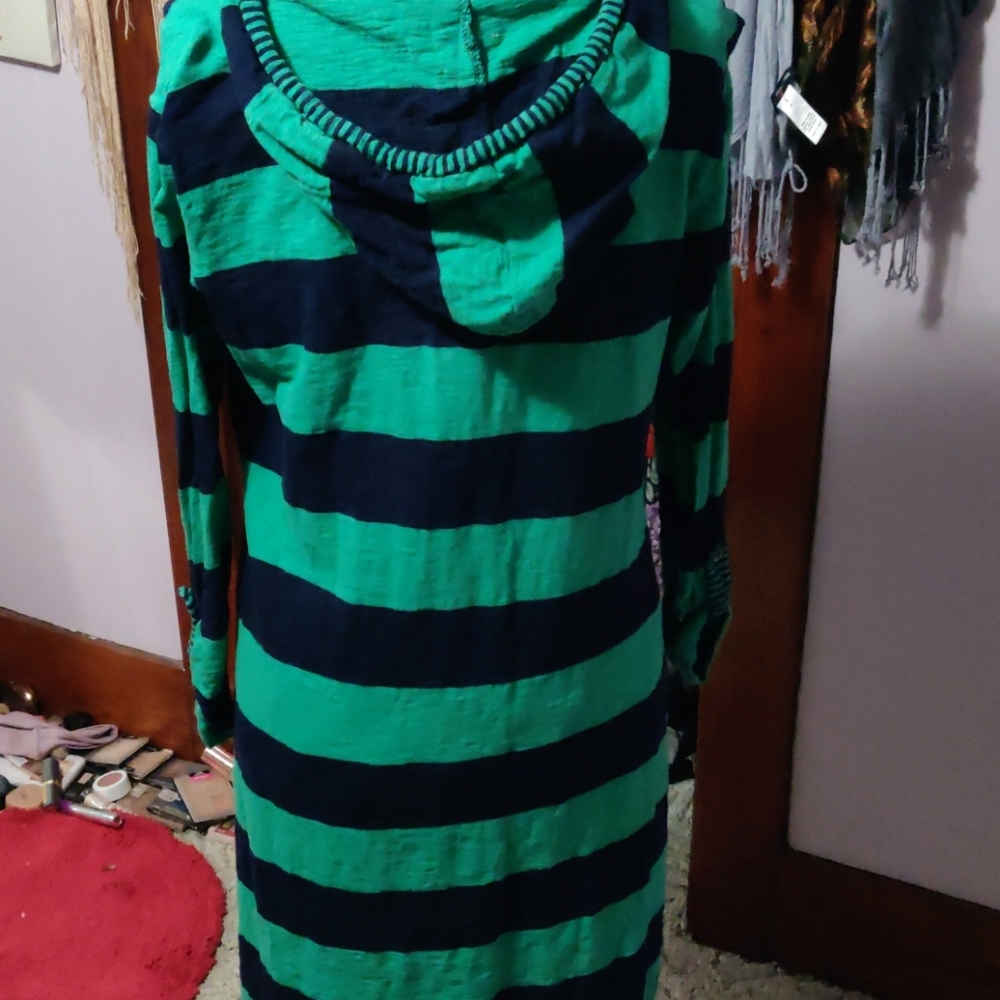 Dress - Picture 4 of 5